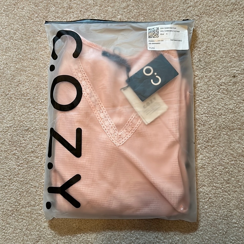 Pink top - Picture 4 of 4